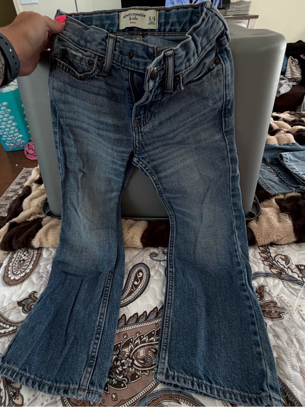 ⚡️⚡️Abercrombie & Fitch Kids Blue Boot Cut Jeans. Size 5/6